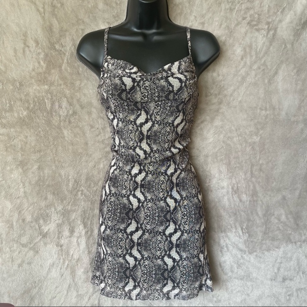 ALMOST FAMOUS Women’s Small Snakeskin Cowl Neck Dress NWT!